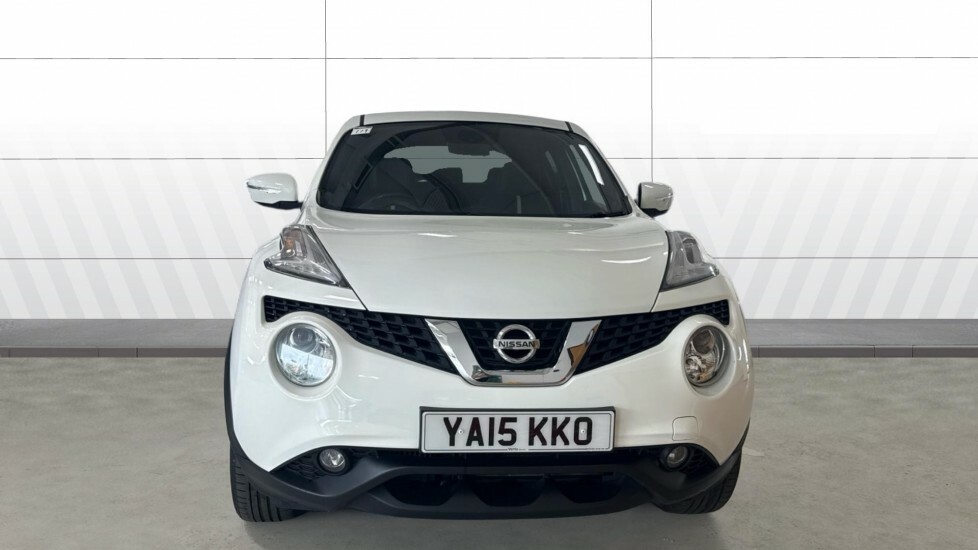Nissan Juke Tekna White #3