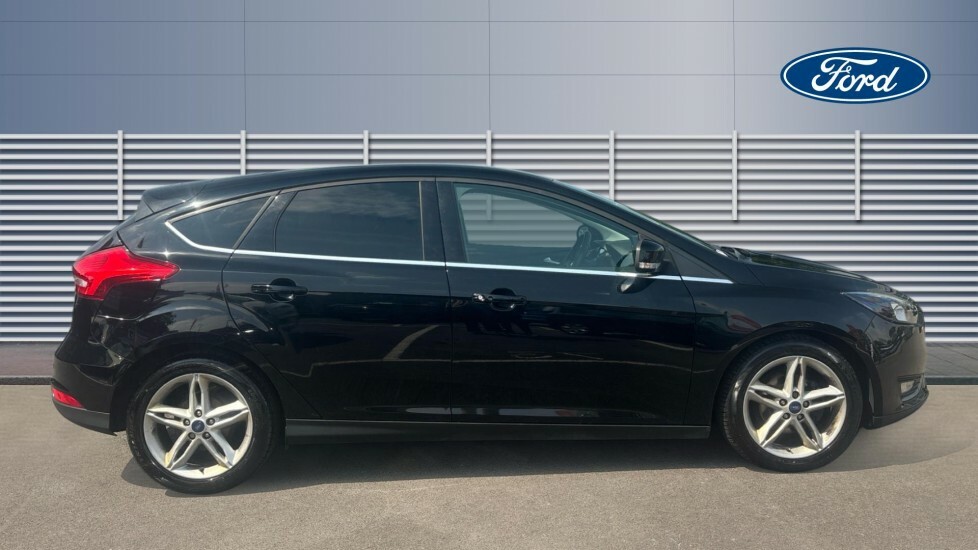 Ford Focus Titanium SA17HGL Black #5