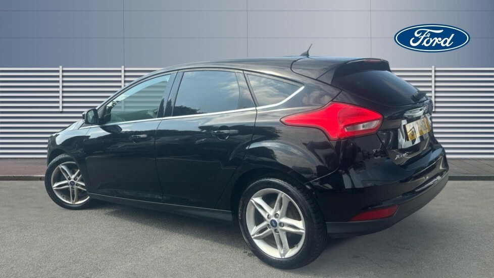 Ford Focus Titanium SA17HGL Black #2