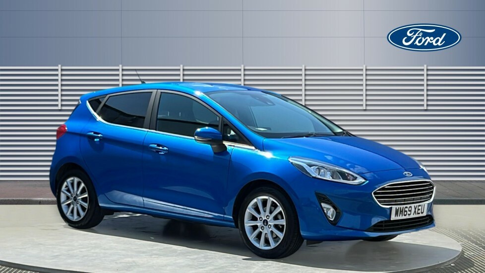 Ford Fiesta Titanium Blue