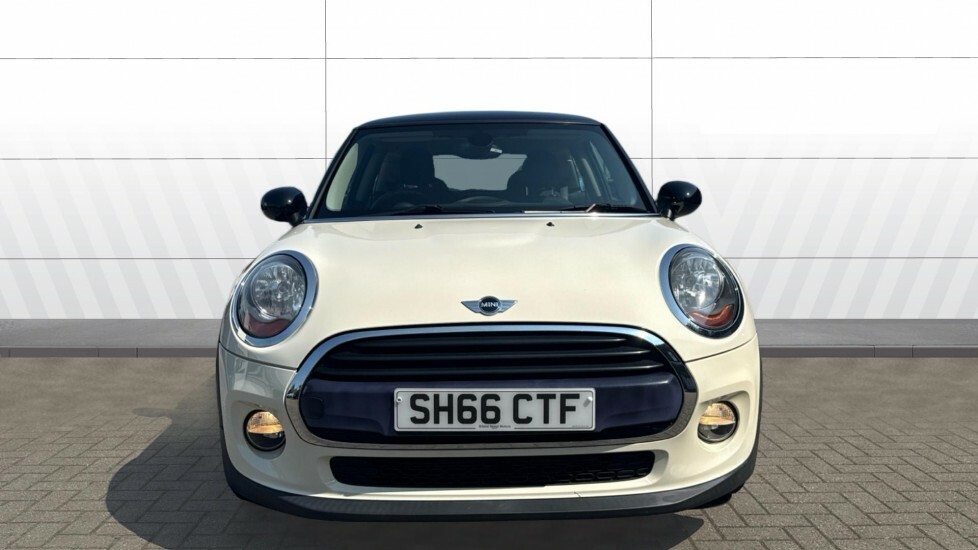 Mini Hatch Cooper White #3