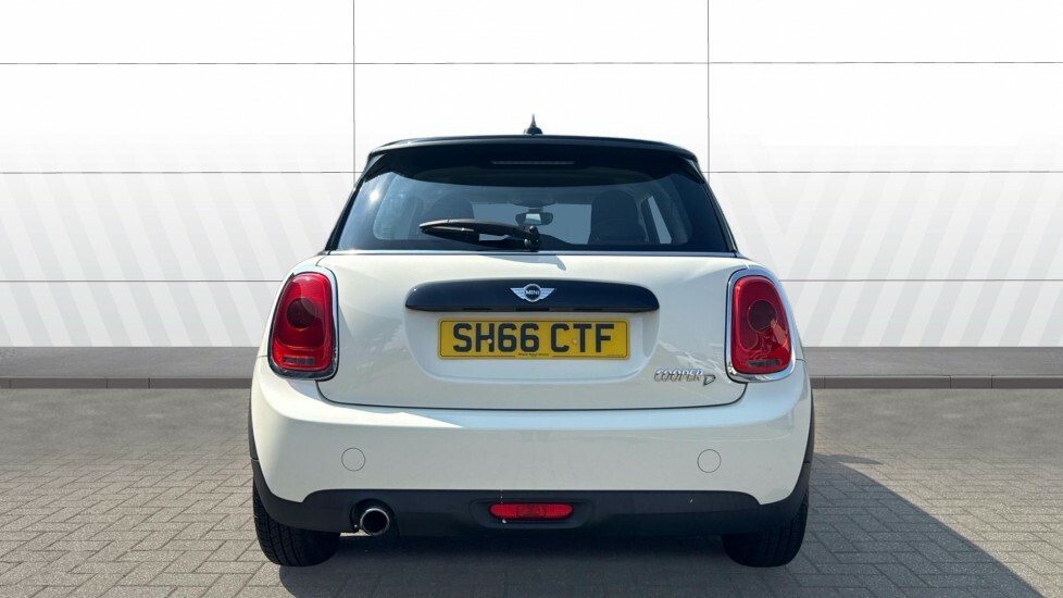 Mini Hatch Cooper White #6