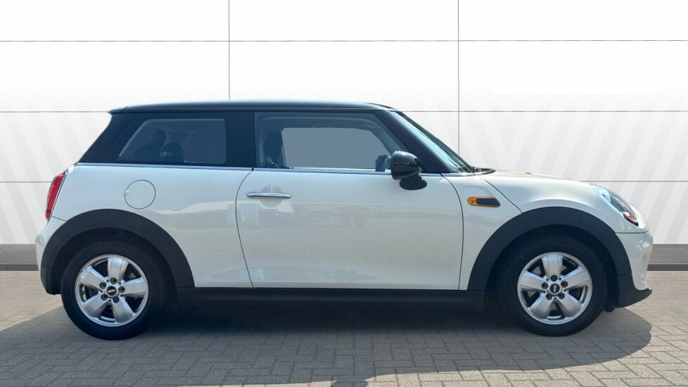 Mini Hatch Cooper White #5