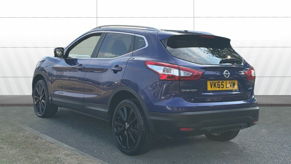 Nissan Qashqai Tekna Blue #2