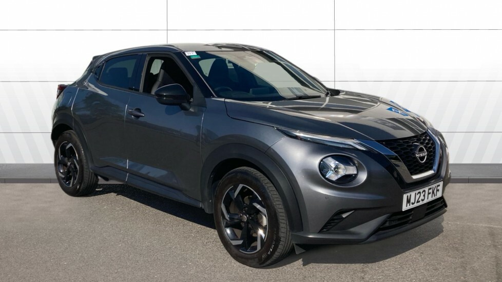 Nissan Juke N-connecta Grey
