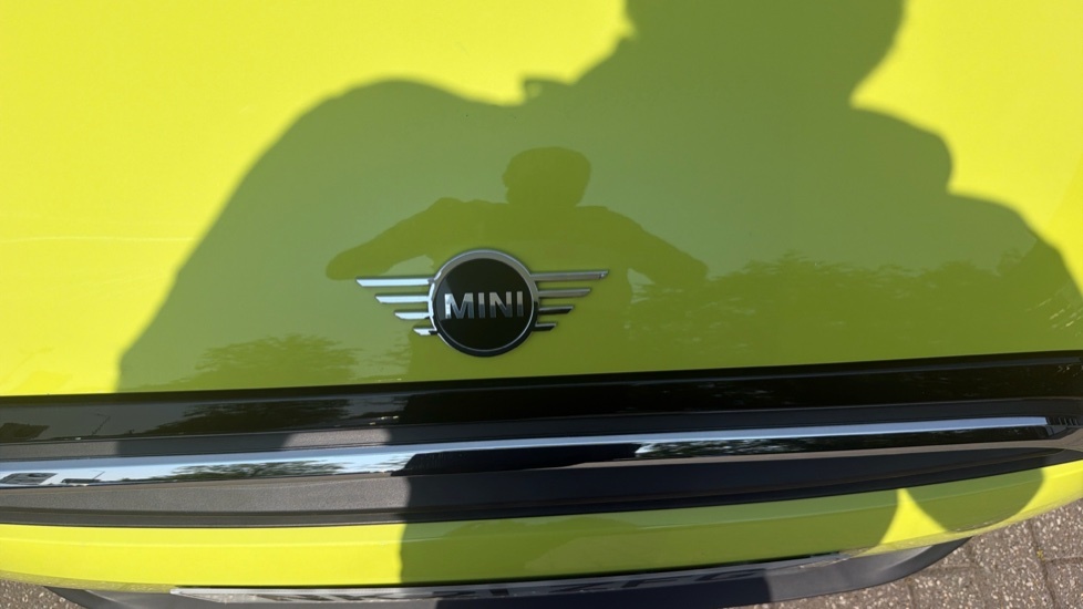 Mini Convertible 1.5 Cooper Classic 134 Bhp Black #24