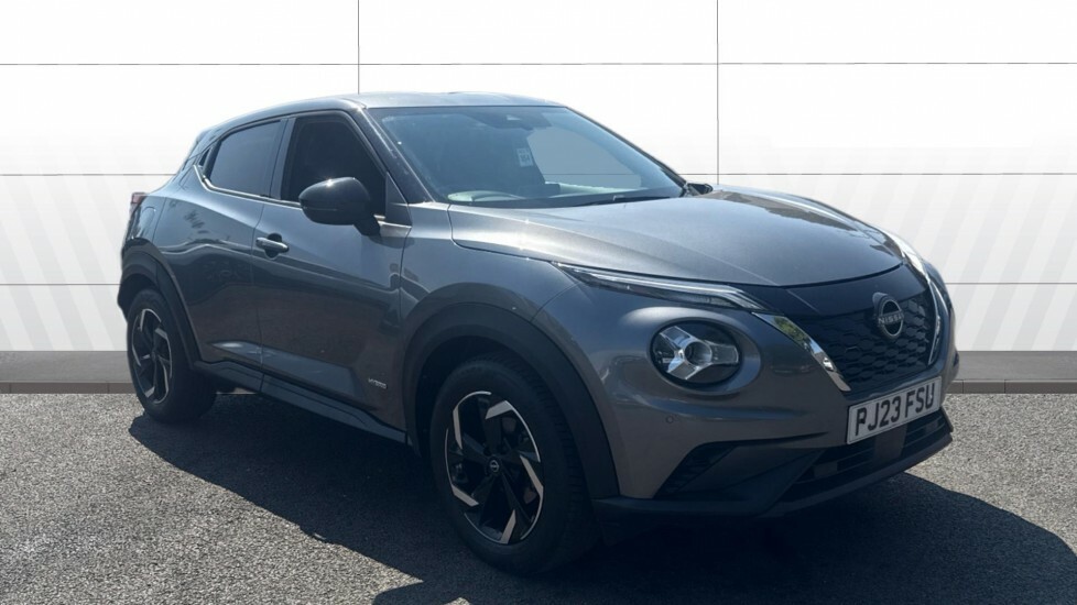 Nissan Juke N-connecta Grey