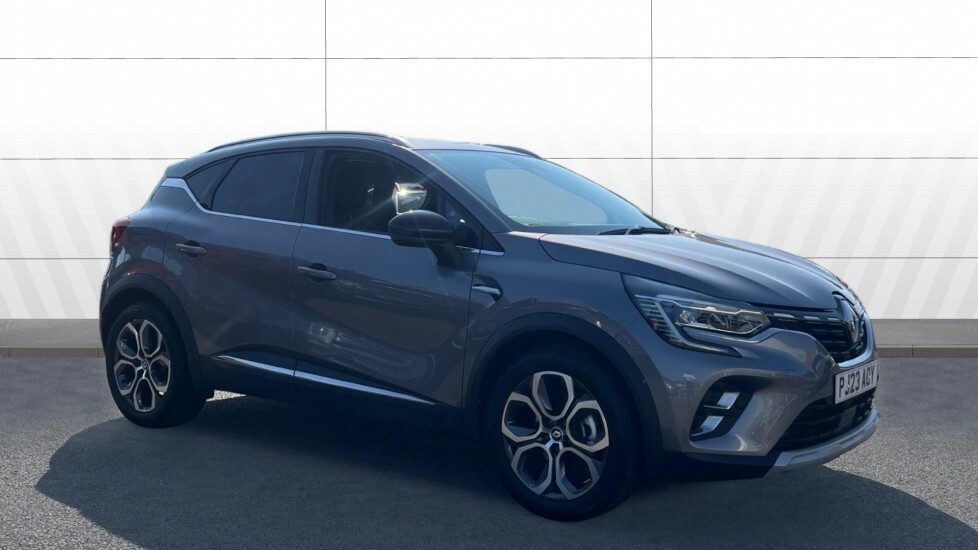 Renault Captur Techno Grey