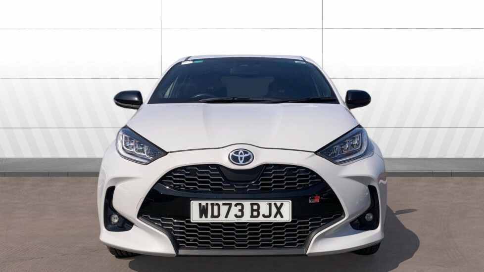 Toyota Yaris Gr Sport WD73BJX Grey #3