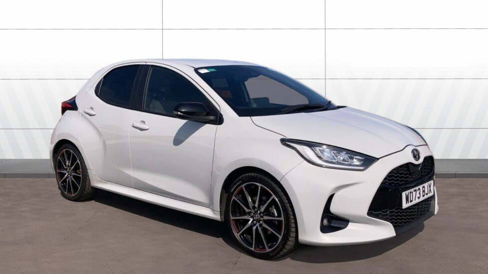 Toyota Yaris Gr Sport Grey