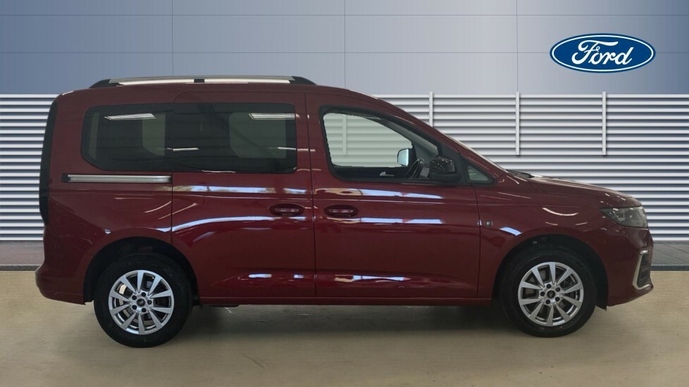 Ford Tourneo Connect Active Black #5