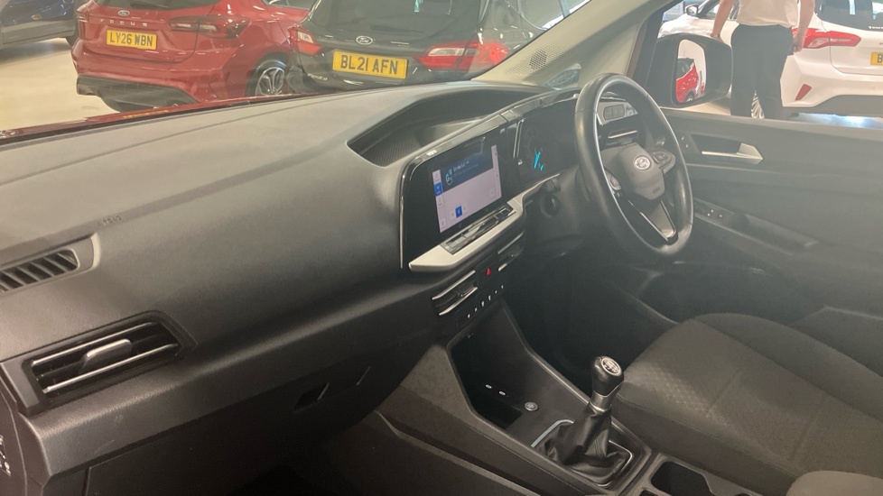 Ford Tourneo Connect Active Black #9