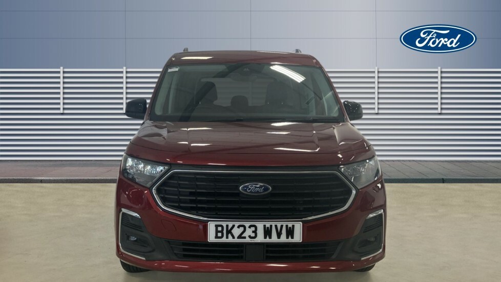 Ford Tourneo Connect Active Black #3