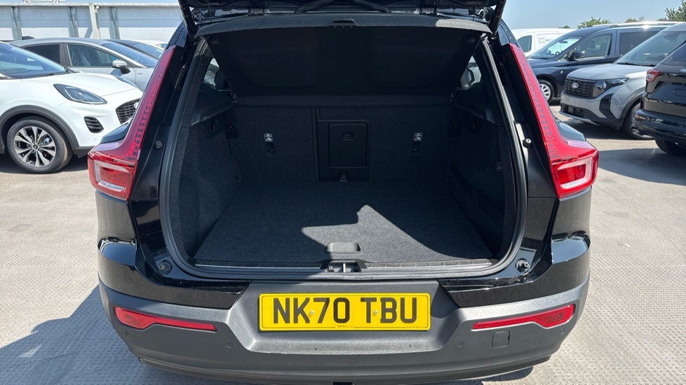 Volvo XC40 R Design Pro NK70TBU Black #5