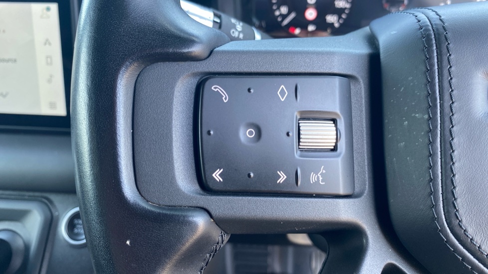 Land Rover Defender 90 First Edition Green #56