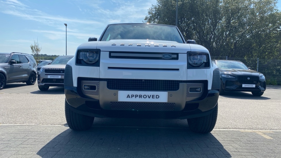 Land Rover Defender 90 First Edition Green #30