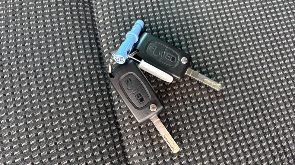 Peugeot Partner Tepee Partner Tepee Active Blue #20