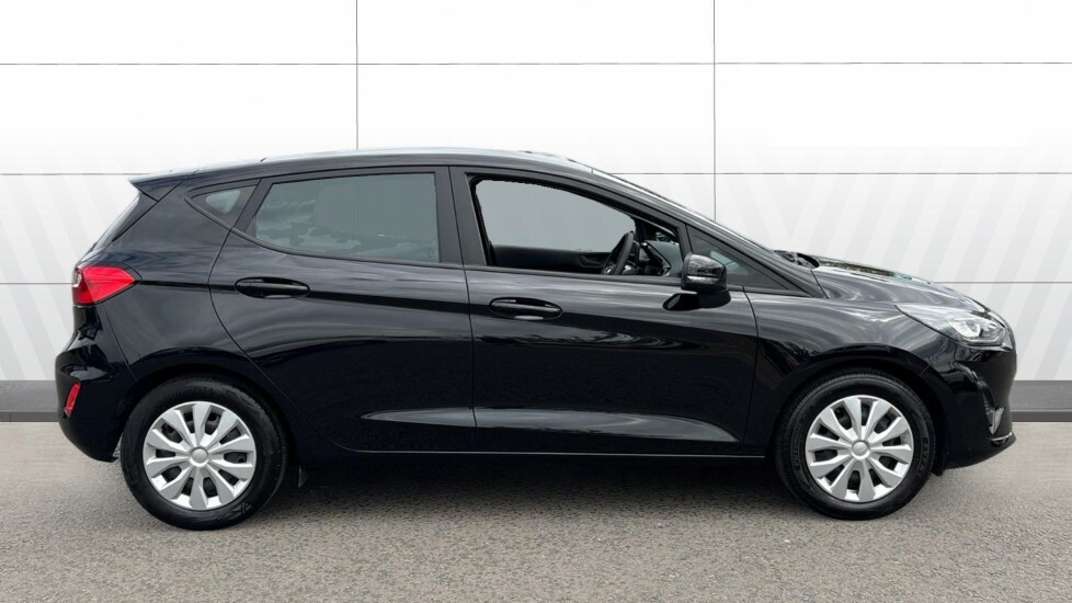 Ford Fiesta Trend Black #5