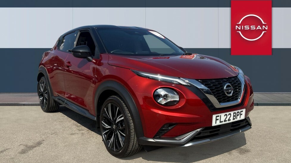 Nissan Juke Tekna Red
