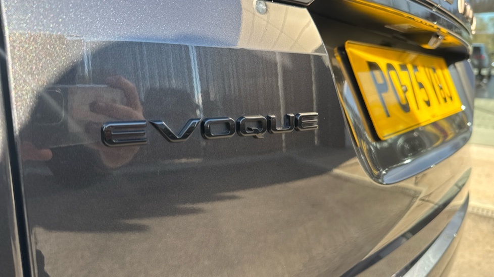 Land Rover Range Rover Evoque D200 Dynamic Se White #24