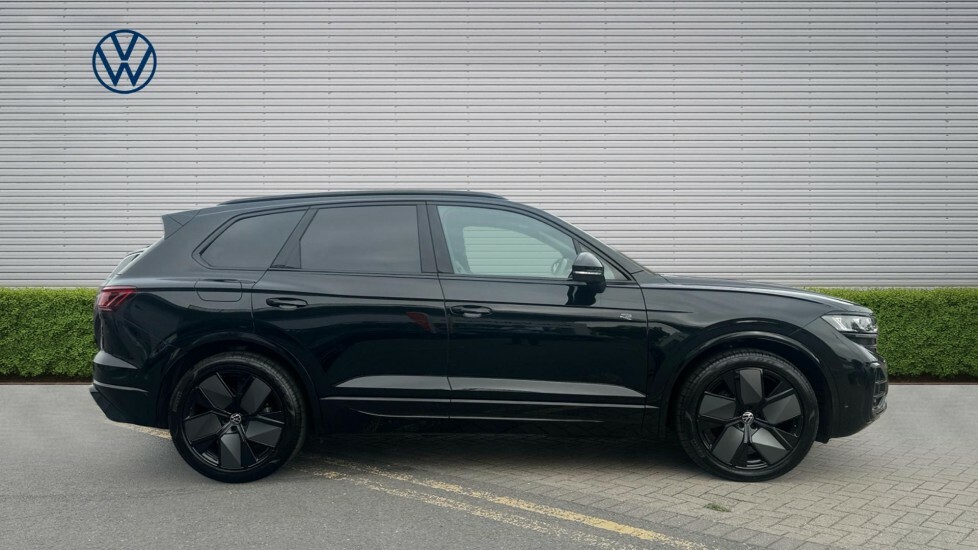 Volkswagen Touareg Final Edition AO75YJB Black #4