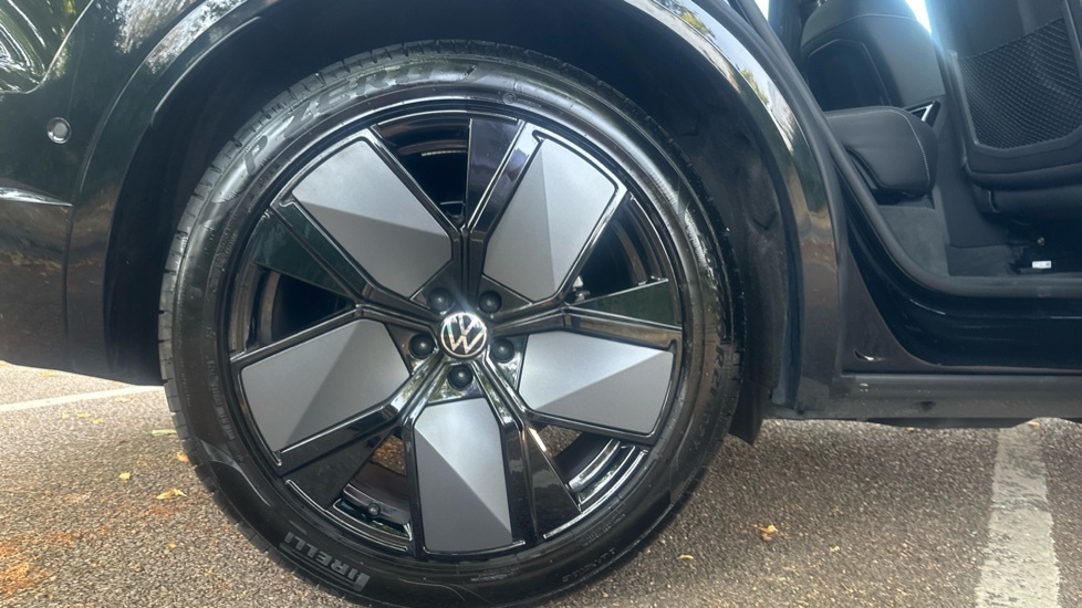 Volkswagen Touareg Final Edition AO75YJB Black #5