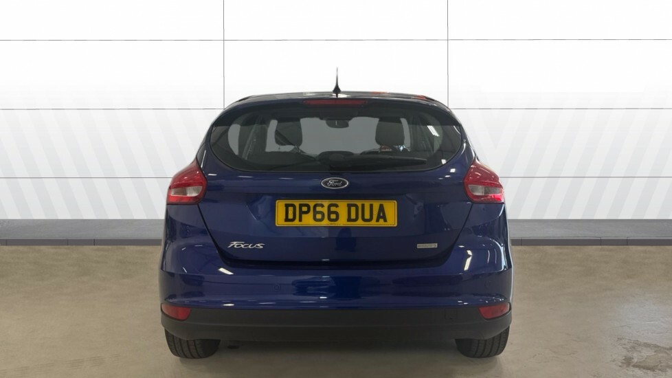 Ford Focus Titanium Blue #6