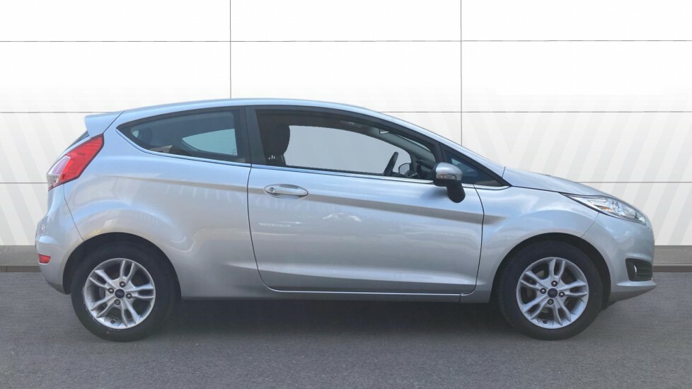 Ford Fiesta Zetec LP15GHK Silver #5