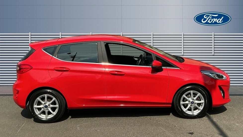 Ford Fiesta Zetec Red #5