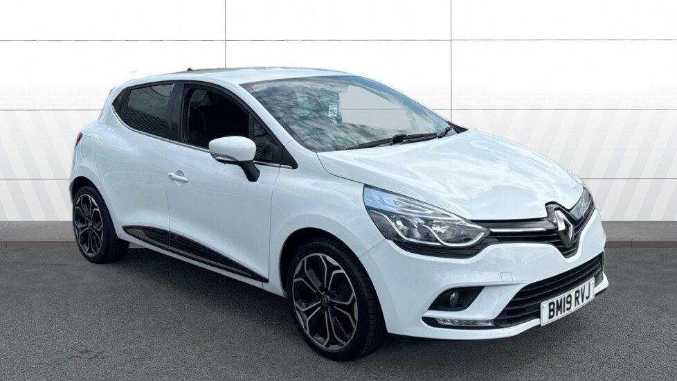 Renault Clio Iconic White
