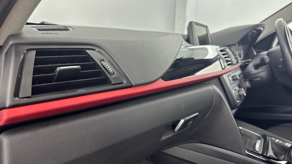BMW 3 Series Saloon Red #32