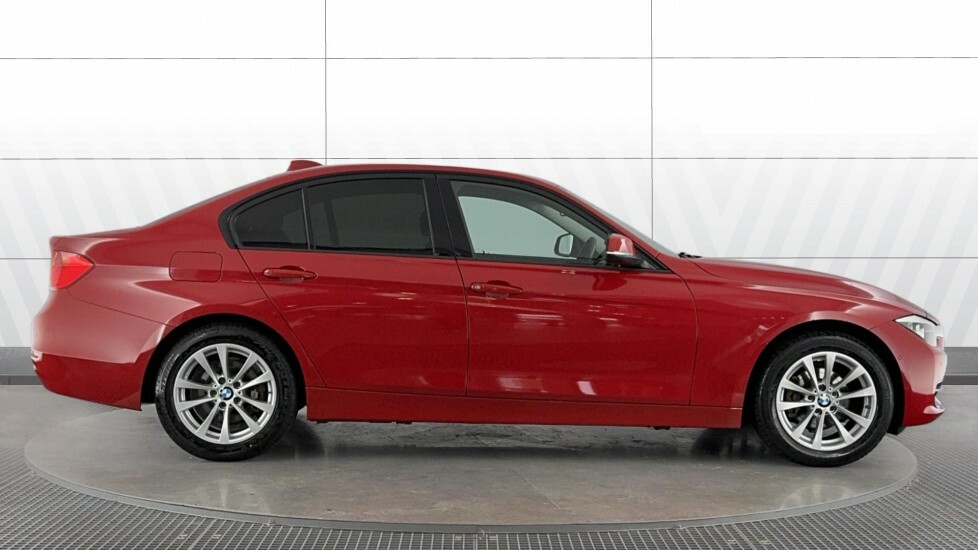 BMW 3 Series Saloon Red #3