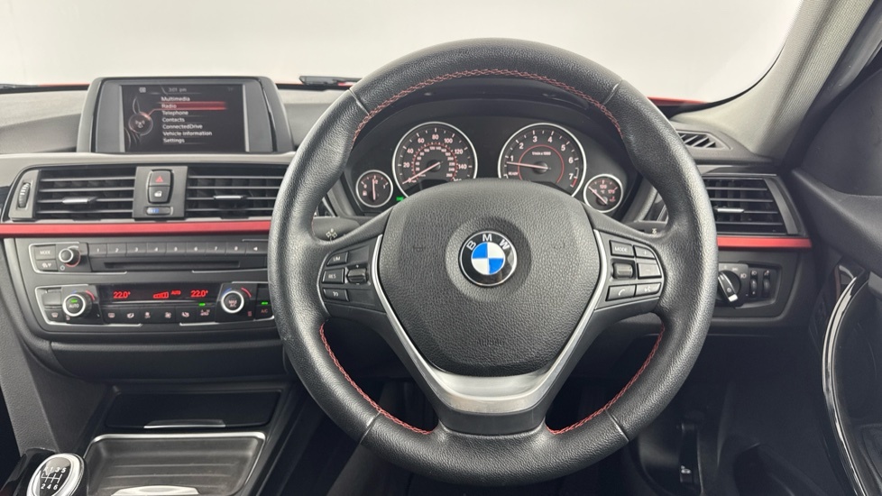 BMW 3 Series Saloon Red #5
