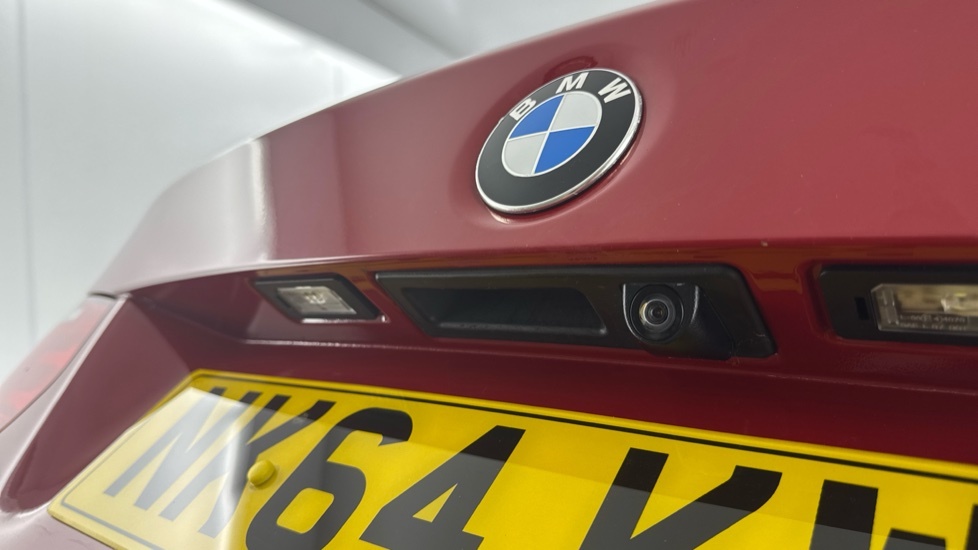 BMW 3 Series Saloon Red #25