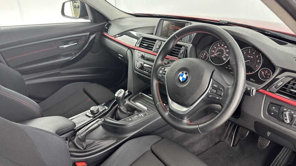 BMW 3 Series Saloon Red #6