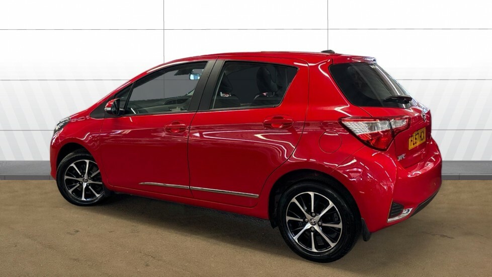Toyota Yaris Icon Tech FL67HCX Red #2