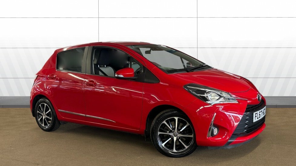 Toyota Yaris Icon Tech Red
