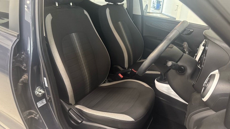 Hyundai I10 Hatchback Grey #38