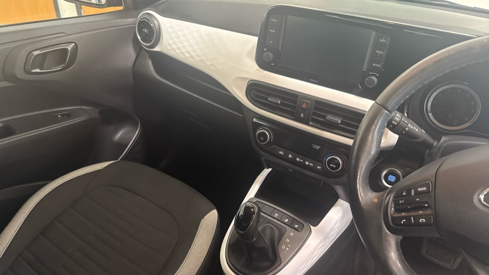 Hyundai I10 Hatchback Grey #14