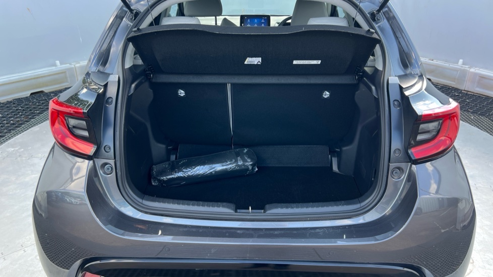 Toyota Yaris Excel FM72MYZ Grey #4