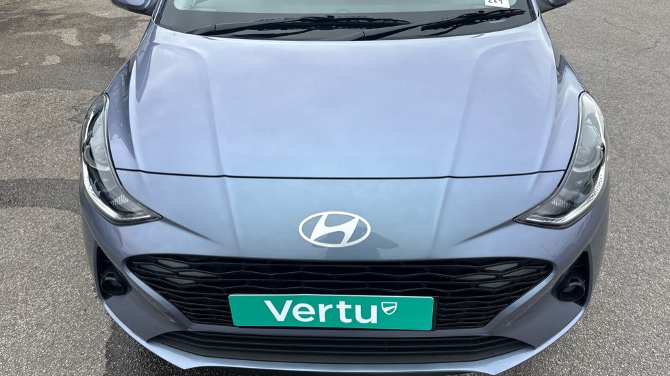 Hyundai I10 Premium White #8