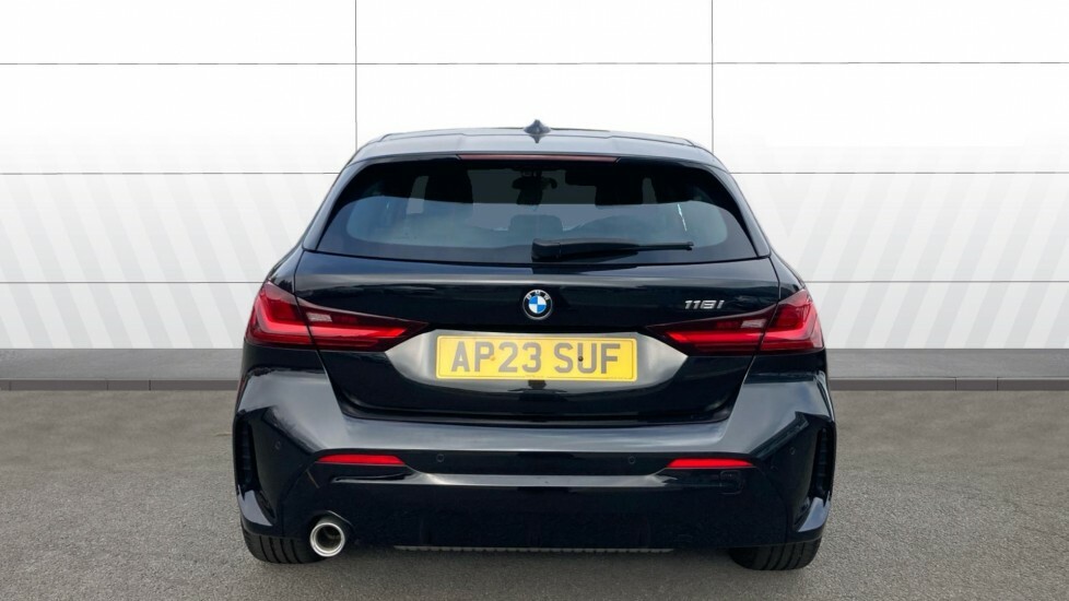 BMW 1 Series M Sport Black #6