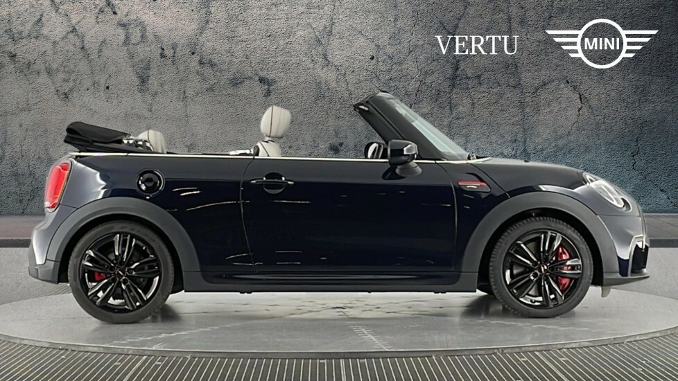 Mini Convertible John Cooper Works Black #3