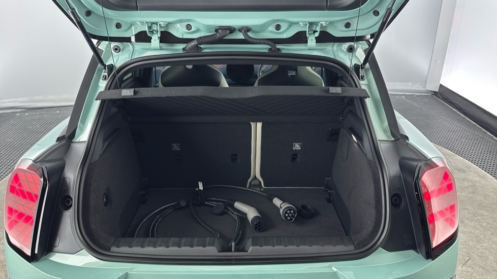 Mini Aceman 160Kw Se Exclusive Level 2 54Kwh Red #11