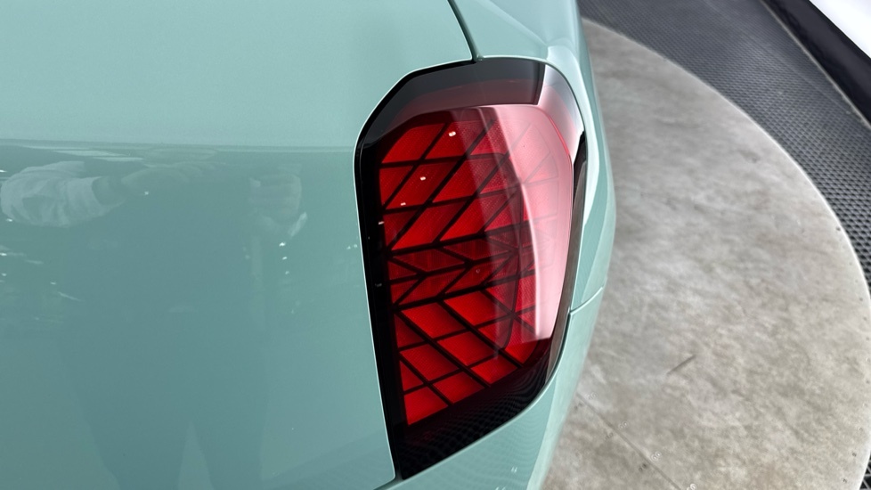 Mini Aceman 160Kw Se Exclusive Level 2 54Kwh Red #20