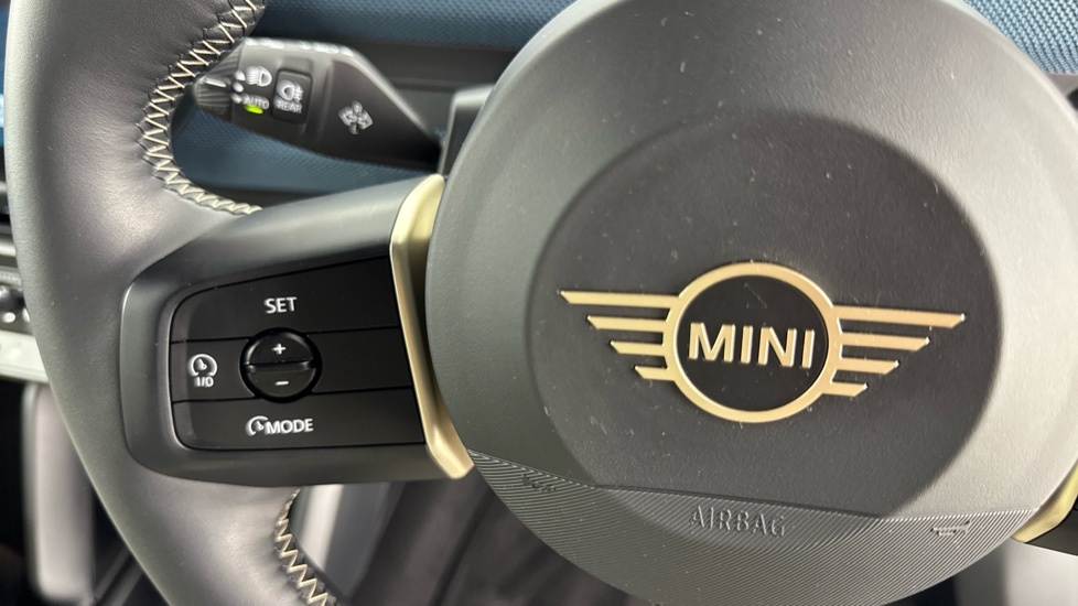 Mini Aceman 160Kw Se Exclusive Level 2 54Kwh Red #15