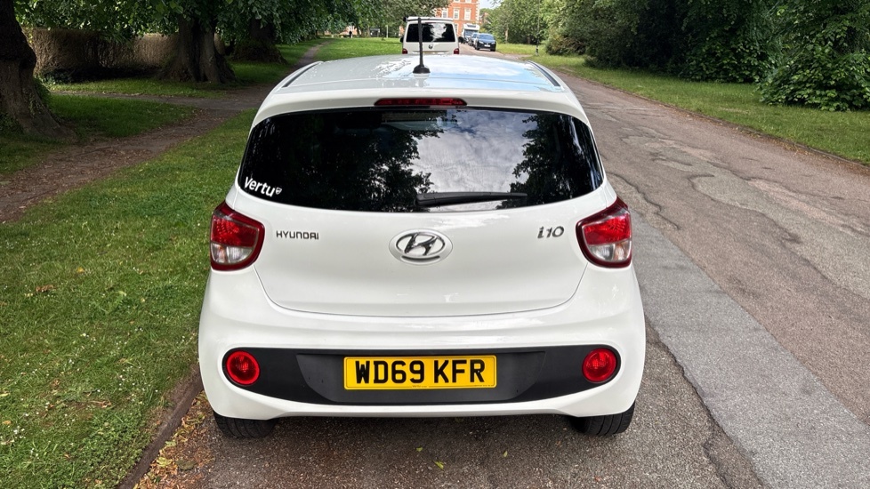 Hyundai I10 Play Blue #26
