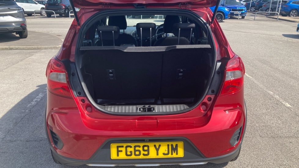 Ford KA+ Active Red #4