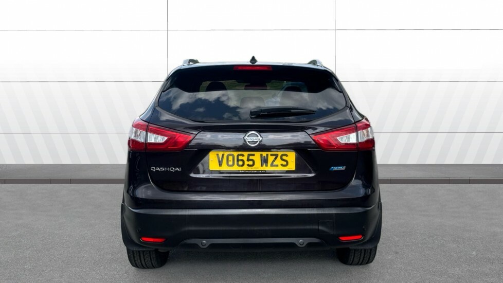 Nissan Qashqai Tekna VO65WZS Black #6