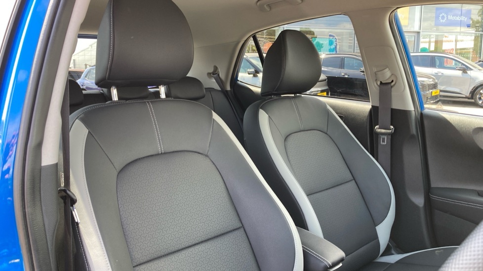 Kia Picanto 1.0 2 White #20